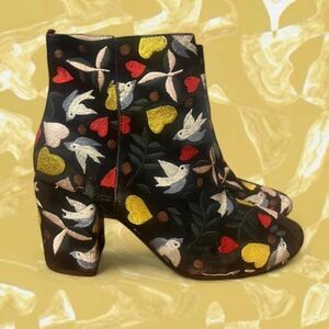 Boden Black Suede Embroidered Ankle Boots EU 37 US 6.5 7